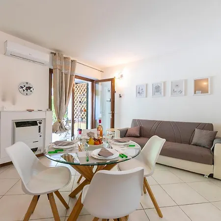 Apartment Perla - Terrace & 200 Mt Near - Happy